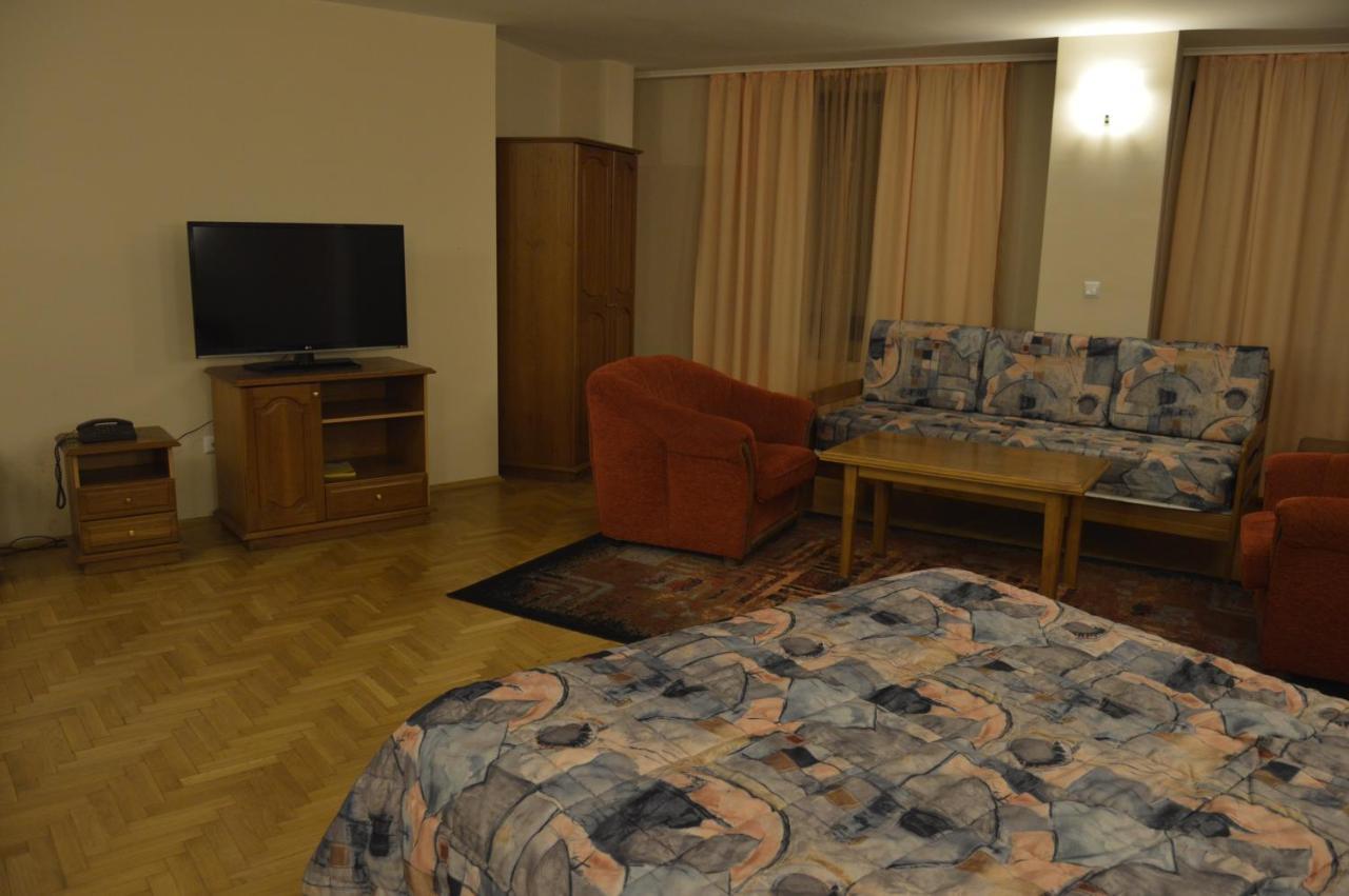 Hotel Drama Burgas Exterior foto