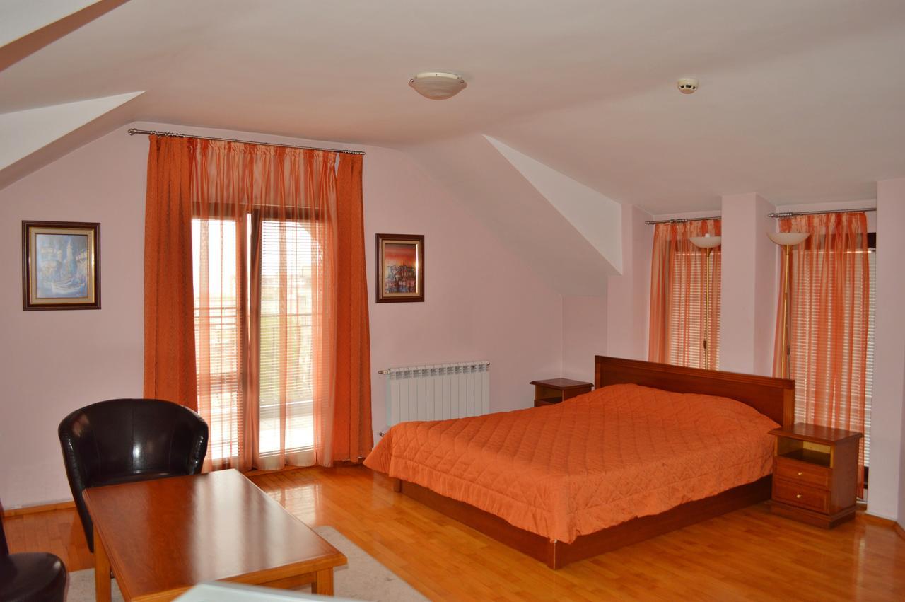 Hotel Drama Burgas Exterior foto